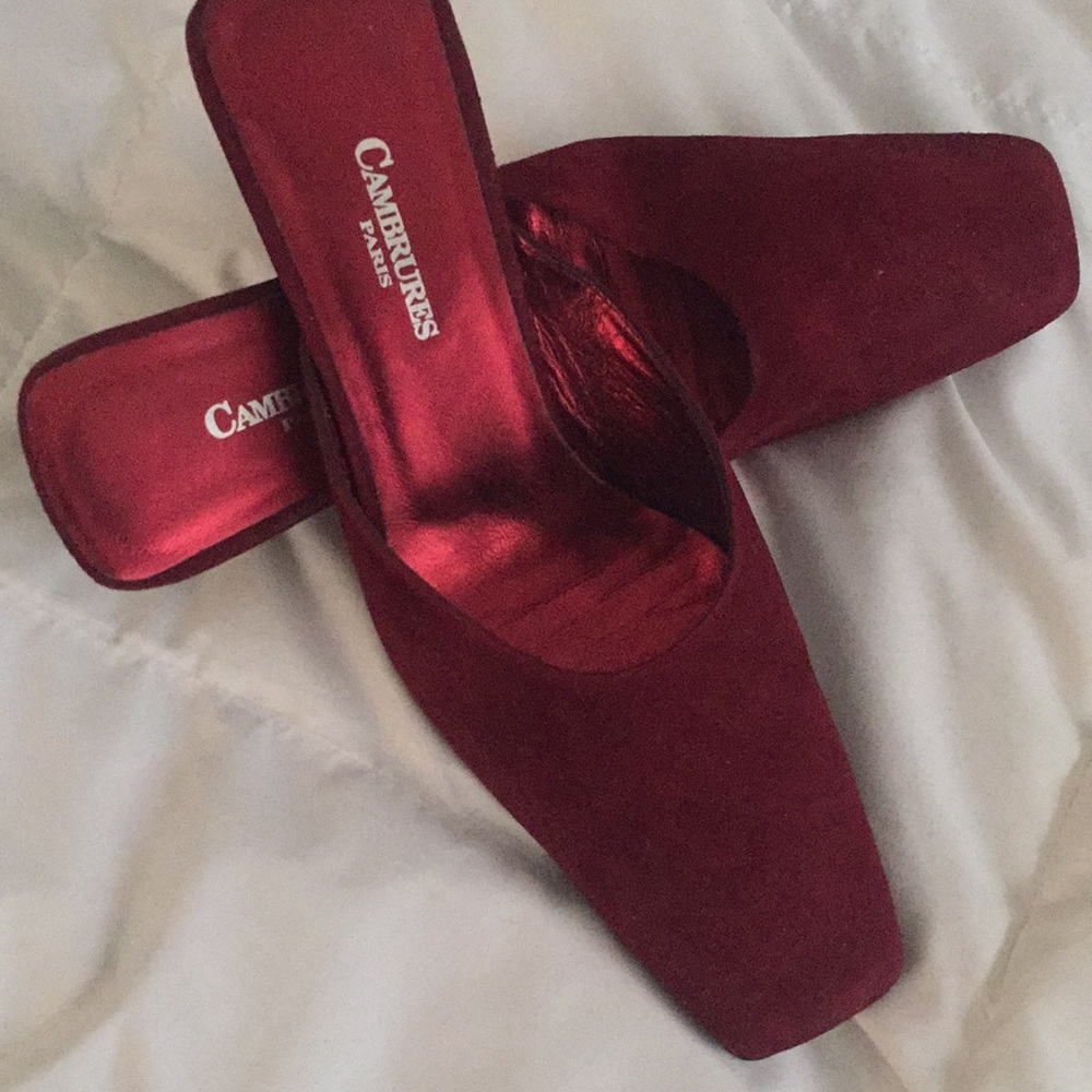 Cambrures Paris suede mules